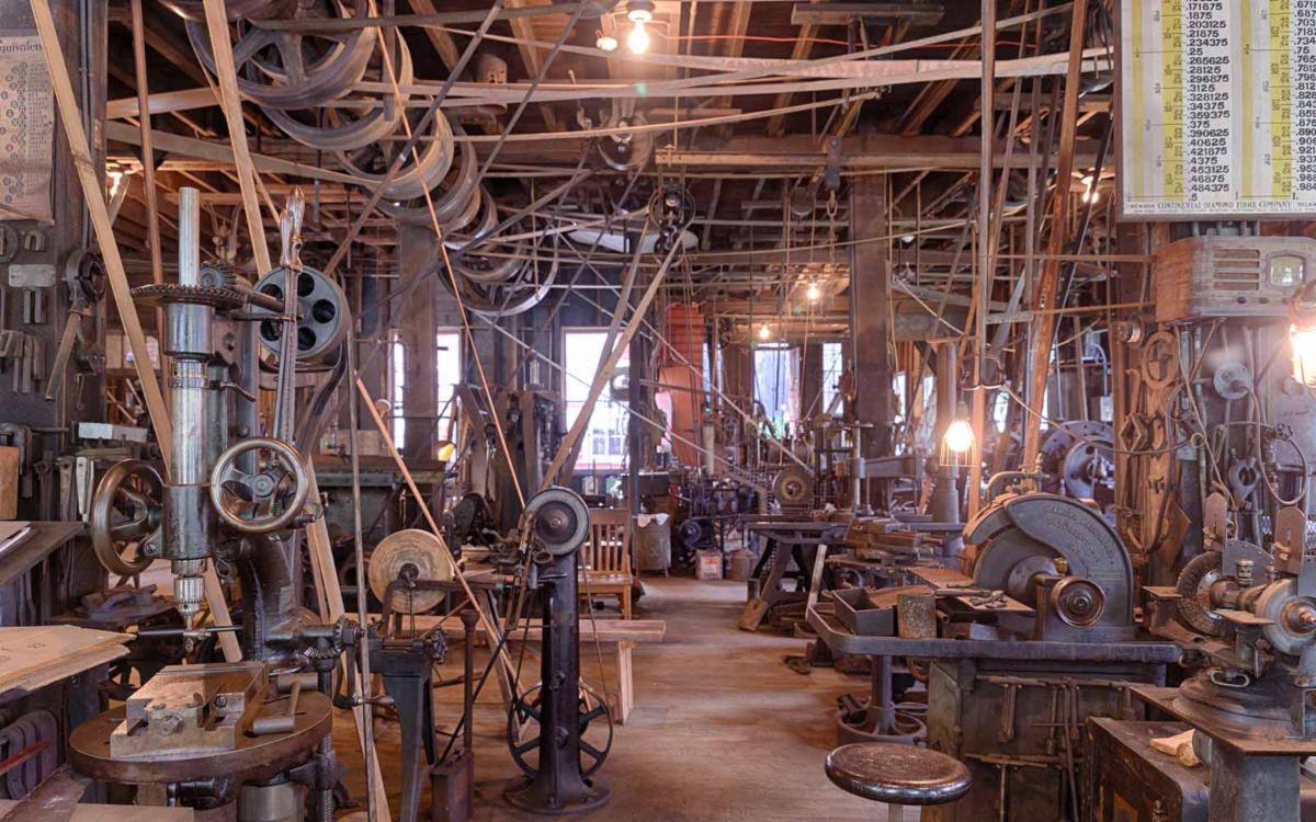 wa Young and Sons Machine Shop